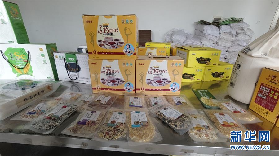 （決戰(zhàn)決勝脫貧攻堅&middot;圖文互動）（3）&ldquo;水通&rdquo;&ldquo;路通&rdquo;促&ldquo;心通&rdquo;&mdash;&mdash;黑龍江脫貧攻堅一線見聞