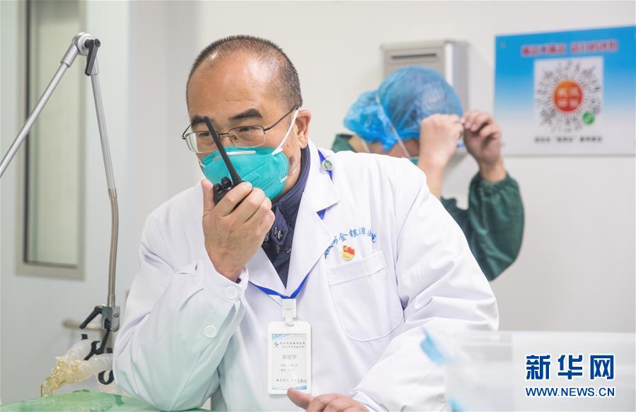#（新華全媒頭條&middot;圖文互動）（3）以仁心仁術造福人民&mdash;&mdash;寫在第三個中國醫(yī)師節(jié)之際