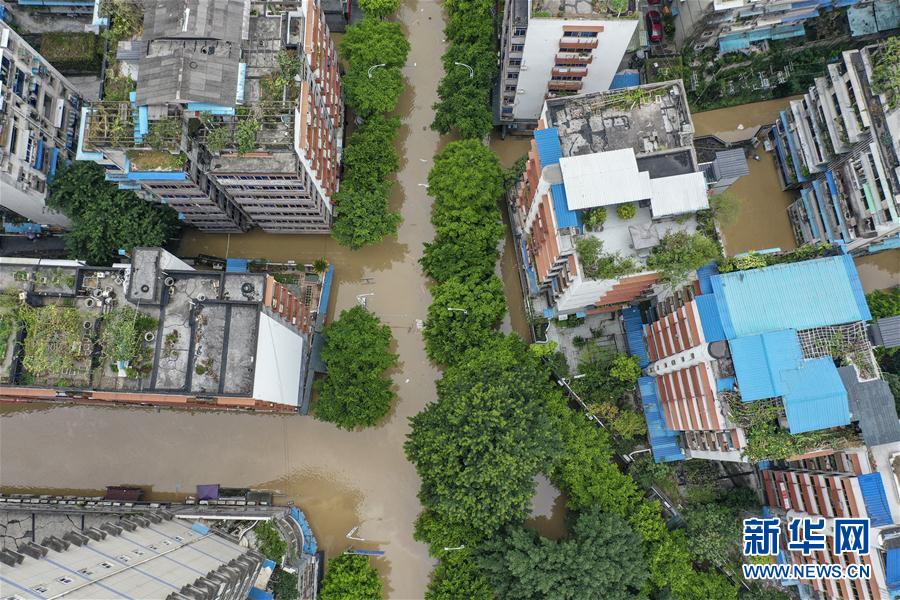 （防汛抗洪&middot;圖文互動）（3）筑起防大汛的堅強防線&mdash;&mdash;重慶防御長江、嘉陵江過境洪峰現(xiàn)場記錄