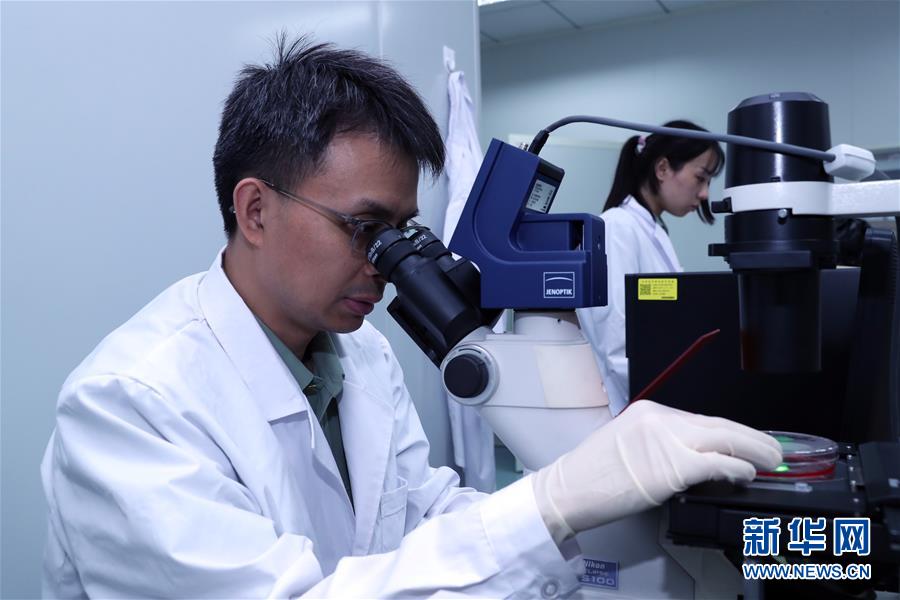 （圖文互動(dòng)）（2）為人民而戰(zhàn)的科研尖兵&mdash;&mdash;記&ldquo;最美新時(shí)代革命軍人&rdquo;張曉鵬