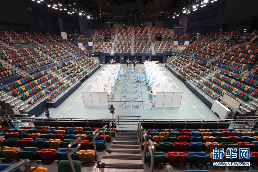 （圖文互動(dòng)）（5）特寫：新冠病毒普檢首日，香港市民踴躍參與