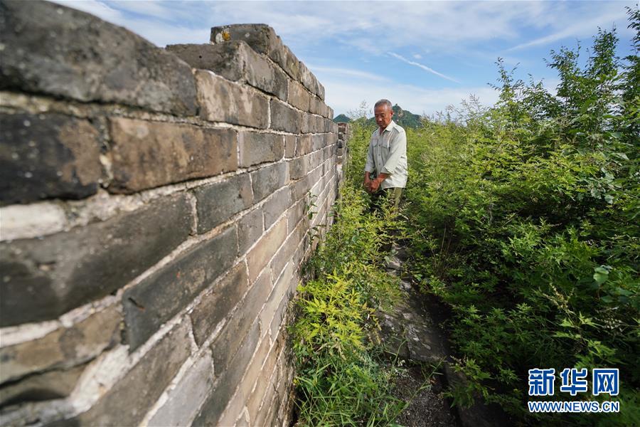 （新華全媒頭條&middot;走向我們的小康生活&middot;圖文互動(dòng)）（2）長(zhǎng)城腳下，小康村串成&ldquo;珍珠鏈&rdquo;