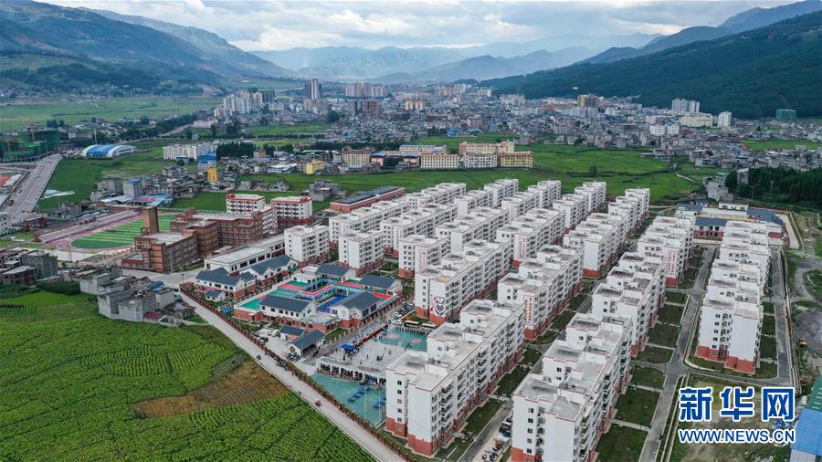 （新華全媒頭條&middot;決戰(zhàn)決勝脫貧攻堅&middot;督戰(zhàn)未摘帽貧困縣&middot;圖文互動）（1）苦蕎花開大涼山&mdash;&mdash;四川7個未摘帽縣脫貧攻堅一線觀察