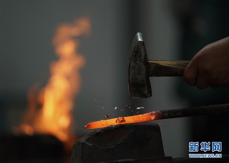 （走向我們的小康生活&middot;決戰(zhàn)決勝脫貧攻堅(jiān)&middot;圖文互動(dòng)）（2）甘青交界處的跨越&mdash;&mdash;保安族、撒拉族的脫貧故事