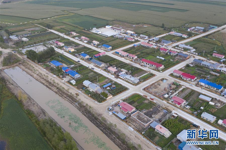 （決戰(zhàn)決勝脫貧攻堅&middot;圖文互動）（1）團結村的李輝新傳