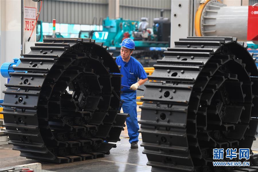 （落實&ldquo;六穩(wěn)&rdquo;&ldquo;六保&rdquo;企業(yè)見聞&middot;圖文互動）（2）&ldquo;智慧工廠&rdquo;引領&ldquo;生產節(jié)拍&rdquo;&mdash;&mdash;走進山河智能一探究竟