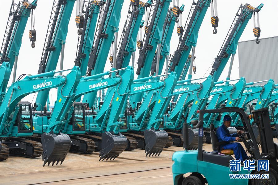 （落實&ldquo;六穩(wěn)&rdquo;&ldquo;六保&rdquo;企業(yè)見聞&middot;圖文互動）（3）&ldquo;智慧工廠&rdquo;引領&ldquo;生產節(jié)拍&rdquo;&mdash;&mdash;走進山河智能一探究竟