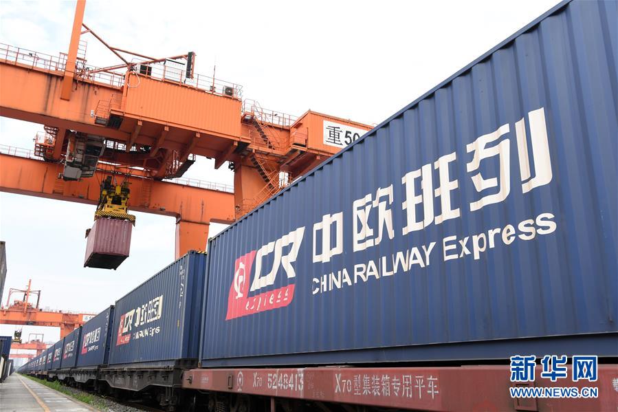 （新華全媒頭條&middot;圖文互動(dòng)）（11）奮斗結(jié)碩果，再寫新篇章&mdash;&mdash;寫在共和國71周年華誕之際