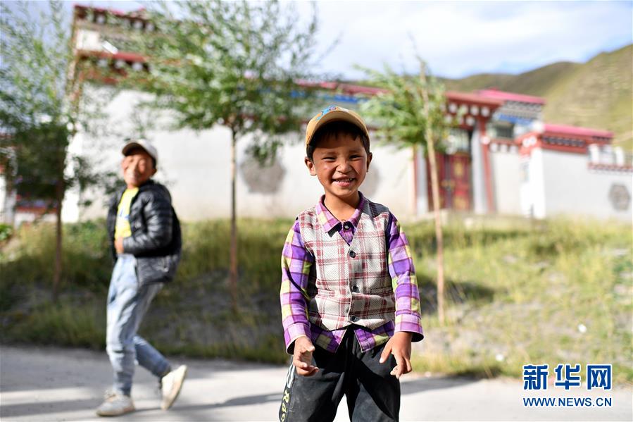 （西藏昌都解放70周年&middot;圖文互動(dòng)）（3）高原小鎮(zhèn)&ldquo;搬&rdquo;來一家&ldquo;商業(yè)綜合體&rdquo;