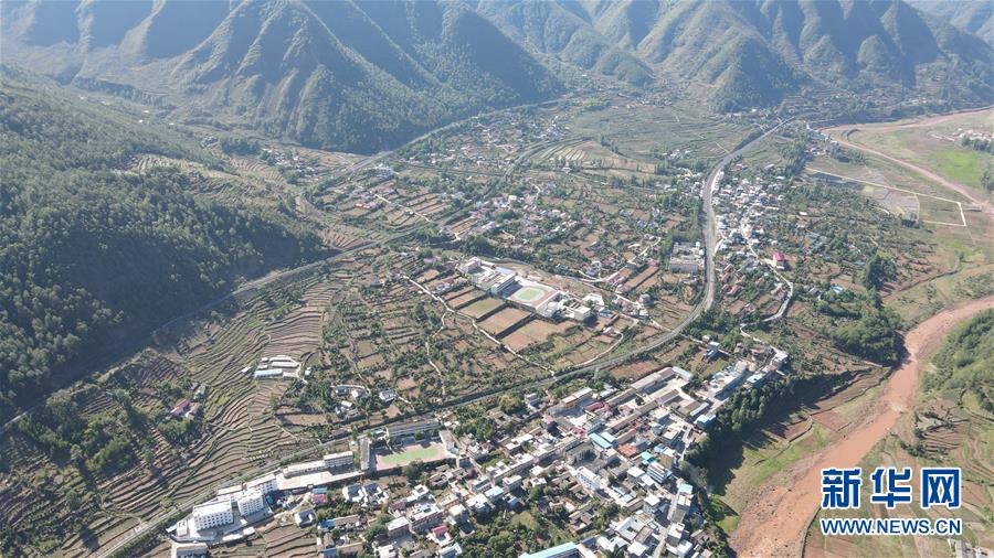 （坐著高鐵看中國&middot;圖文互動(dòng)）（4）走成昆，感受闖過禁區(qū)的光影記錄