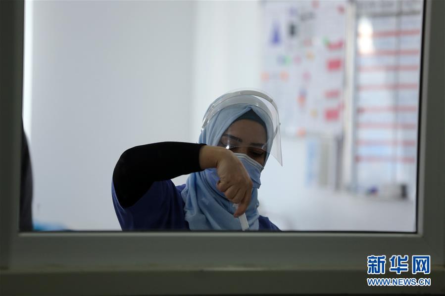 (國(guó)際·圖文互動(dòng))(3)通訊:疫情重壓下的摩蘇爾——毀于戰(zhàn)火的醫(yī)衛(wèi)系統(tǒng)面臨雙重挑戰(zhàn)