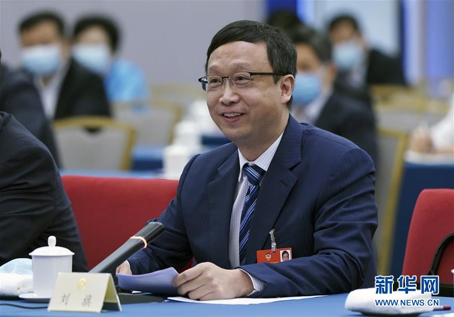 （新華全媒頭條&middot;圖文互動）（4）從人民中汲取磅礴力量&mdash;&mdash;習(xí)近平總書記同出席2020年全國兩會人大代表、政協(xié)委員共商國是紀(jì)實(shí)