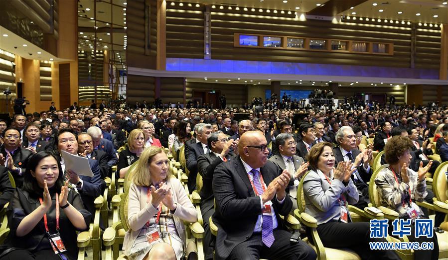 (新華全媒頭條·圖文互動)(12)潮起東方萬象新——以習近平同志為核心的黨中央團結帶領全黨全軍全國各族人民貫徹落實黨的十九大精神紀實