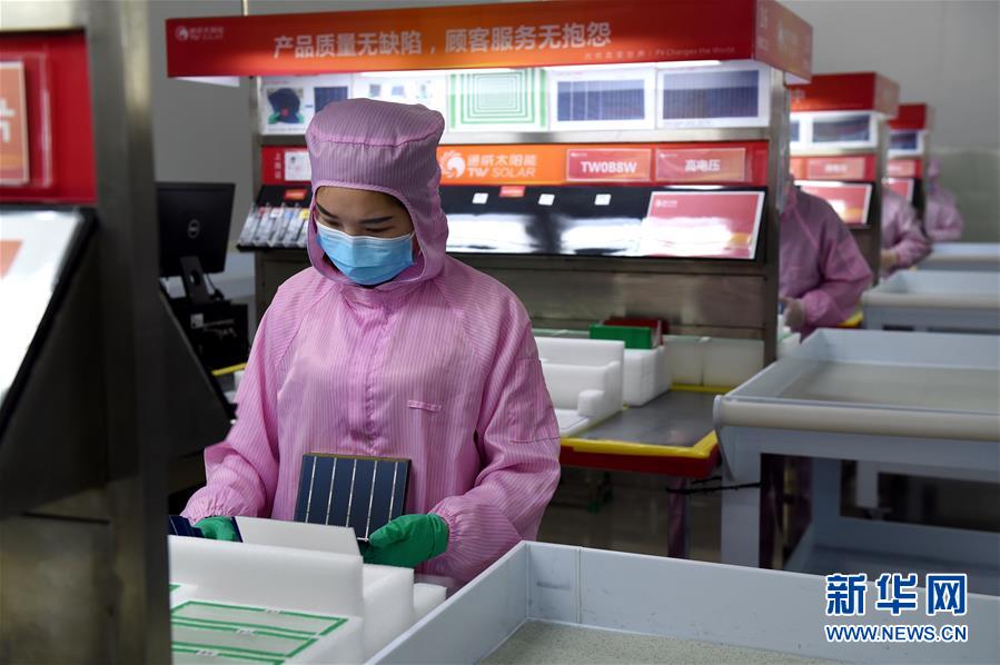 （在習(xí)近平新時代中國特色社會主義思想指引下&mdash;&mdash;新時代新作為新篇章&middot;習(xí)近平總書記關(guān)切事&middot;圖文互動）（6）打好防控&ldquo;主動仗&rdquo;&mdash;&mdash;各地精準(zhǔn)施策堅決遏制疫情蔓延