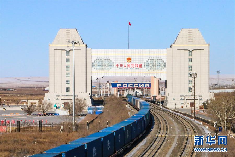 (在習(xí)近平新時(shí)代中國特色社會主義思想指引下——新時(shí)代新作為新篇章·習(xí)近平總書記關(guān)切事·圖文互動)(1)穩(wěn)住外貿(mào)“朋友圈”——我國各地精準(zhǔn)施策穩(wěn)外貿(mào)基本盤