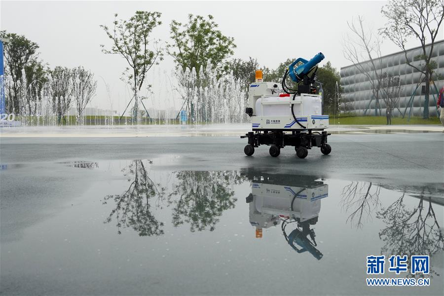 （在習(xí)近平新時代中國特色社會主義思想指引下&mdash;&mdash;新時代新作為新篇章&middot;習(xí)近平總書記關(guān)切事&middot;圖文互動）（7）為經(jīng)濟育動能 讓生活更多彩&mdash;&mdash;從2020智博會看智能產(chǎn)業(yè)發(fā)展新動向