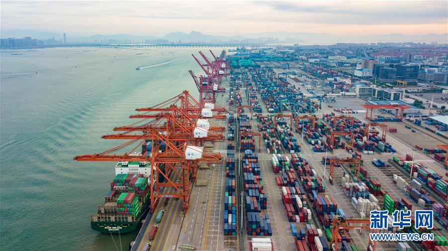 （在習(xí)近平新時(shí)代中國特色社會(huì)主義思想指引下&mdash;&mdash;新時(shí)代新作為新篇章&middot;習(xí)近平總書記關(guān)切事&middot;圖文互動(dòng)）（5）我家大門常打開&mdash;&mdash;經(jīng)濟(jì)特區(qū)全方位對(duì)外開放故事