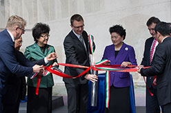 劉延東：推動中醫(yī)藥合作成為促進中匈衛(wèi)生合作和人文交流的亮麗&ldquo;名片&rdquo;