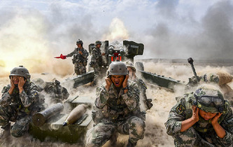 &ldquo;火力-2017&middot;青銅峽&rdquo; 站在怒吼的火炮背后有多震撼？