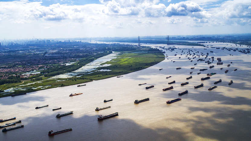 輕舟正過萬重山&mdash;&mdash;深入推動長江經(jīng)濟帶發(fā)展述評