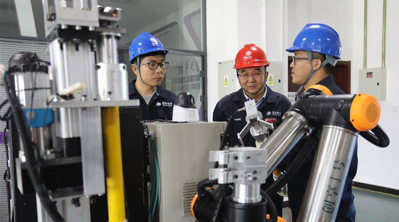 黎明出發(fā)，點亮萬家&mdash;&mdash;&ldquo;藍(lán)領(lǐng)創(chuàng)客&rdquo;張黎明的電力搶修人生