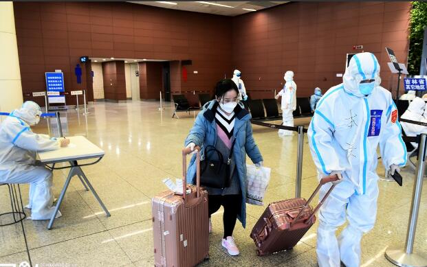 奮戰(zhàn)空港&ldquo;疫&rdquo;線的&ldquo;黨員突擊隊(duì)&rdquo;