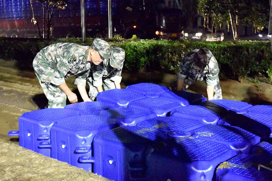 為了讓我們的城市不停擺&mdash;&mdash;汛情下的千年古城安徽歙縣直擊