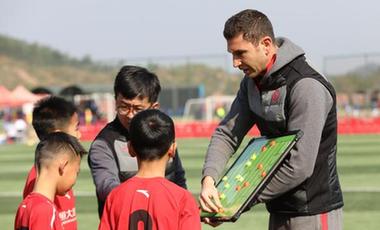 中國(guó)足球&ldquo;假洋教練&rdquo;調(diào)查