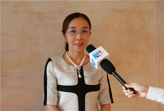 把增強(qiáng)黨的凝聚力、戰(zhàn)斗力與提高企業(yè)競(jìng)爭(zhēng)力、創(chuàng)造力有機(jī)融合。