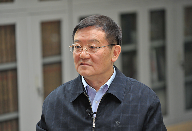 座談會(huì)召開(kāi)既有&ldquo;里程碑&rdquo;的歷史意義，也有&ldquo;指南針&rdquo;的現(xiàn)實(shí)意義