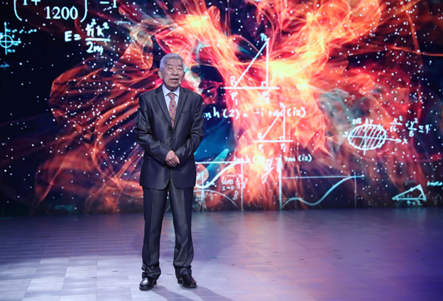 數(shù)學關(guān)鍵的就是要多動腦，要思考、鉆研