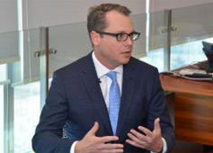 John E. Smee：讓5G成為現實