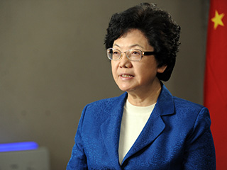 大醫(yī)院人滿為患，社區(qū)醫(yī)院門可羅雀怎么破？