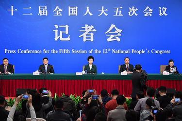 國(guó)家衛(wèi)生計(jì)生委主任李斌等就&ldquo;&lsquo;十三五&rsquo;開局之年衛(wèi)生計(jì)生改革發(fā)展&rdquo;答記者問(wèn)