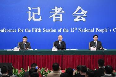 質(zhì)檢總局局長(zhǎng)支樹平等就&ldquo;質(zhì)量提升&rdquo;答記者問(wèn)