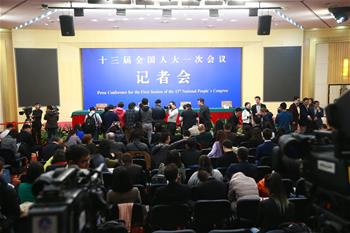 外交部部長(zhǎng)王毅答記者問