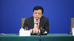 全國政協(xié)常委、全國工商聯(lián)副主席、正泰集團(tuán)董事長 南存輝