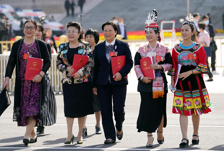 新華社社評：凝心聚力再出發(fā)，砥礪奮進新征程 &mdash;&mdash;寫在十三屆全國人大三次會議閉幕之際