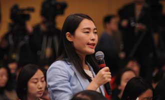 經(jīng)濟(jì)日?qǐng)?bào)、中國(guó)經(jīng)濟(jì)網(wǎng)記者提問(wèn)