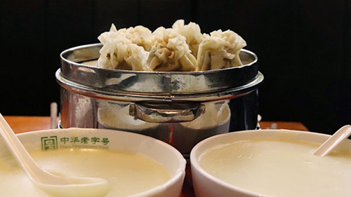 追夢中國人｜王和茂：一碗&ldquo;頭腦&rdquo;，講述百年舌尖上的早餐