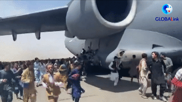 全球連線丨慘?。】Σ紶枡C場現(xiàn)場