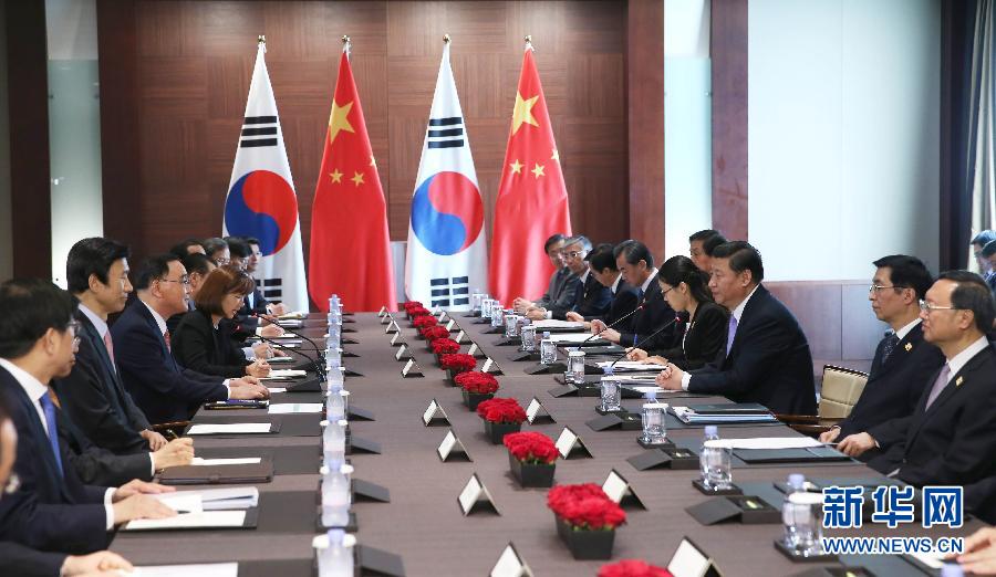 7月4日，國家主席習近平在首爾會見韓國總理鄭烘原。 新華社記者謝環(huán)馳攝 