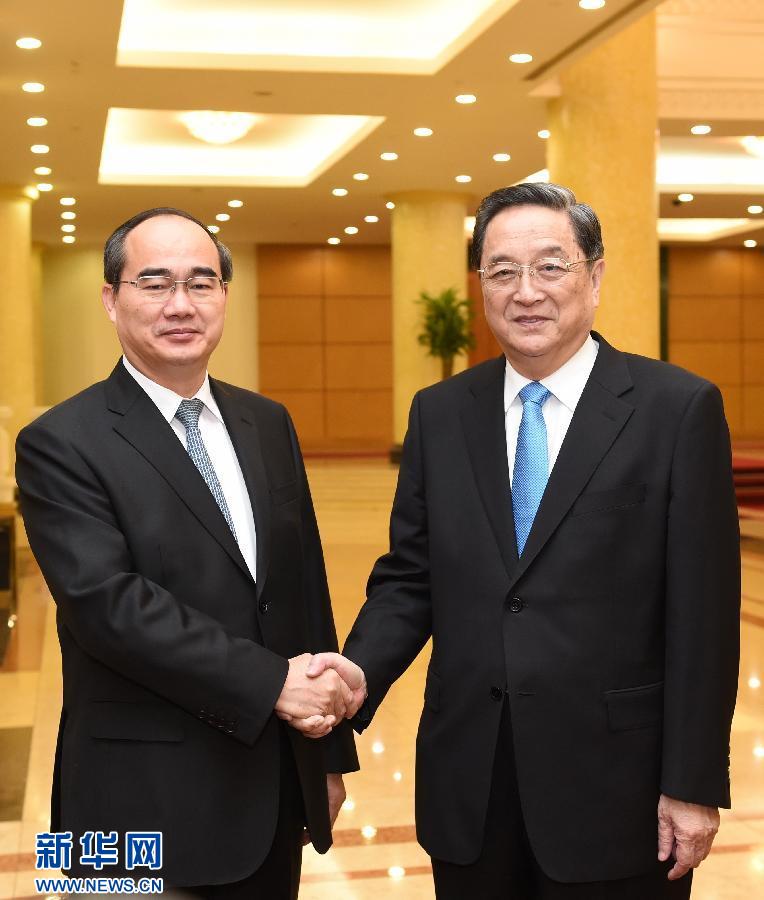 12月25日至27日，中共中央政治局常委、全國(guó)政協(xié)主席俞正聲對(duì)越南進(jìn)行正式訪問(wèn)。這是12月26日，俞正聲在河內(nèi)與越南祖國(guó)陣線主席阮善仁舉行會(huì)談。 新華社記者劉建生攝