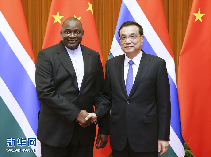 (時政)李克強(qiáng)會見岡比亞總統(tǒng)巴羅