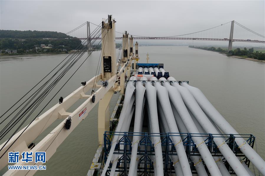 (國際)“天恩”輪首次經(jīng)“冰上絲綢之路”抵達(dá)歐洲