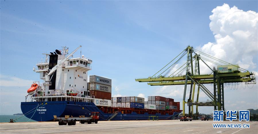 （新華全媒頭條&middot;圖文互動）（6）特稿：深化周邊友好　共促亞太繁榮&mdash;&mdash;寫在習近平主席出席亞太經合組織第二十六次領導人非正式會議，對巴布亞新幾內亞、文萊和菲律賓進行國事訪問并在巴新同建交太平洋島國領導人會晤之際