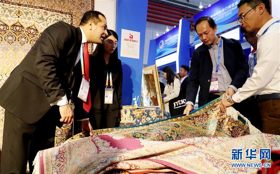 （新華全媒頭條&middot;圖文互動(dòng)）（6）從進(jìn)博會(huì)到&ldquo;雙11&rdquo; 超級(jí)訂單背后蘊(yùn)藏中國(guó)動(dòng)能