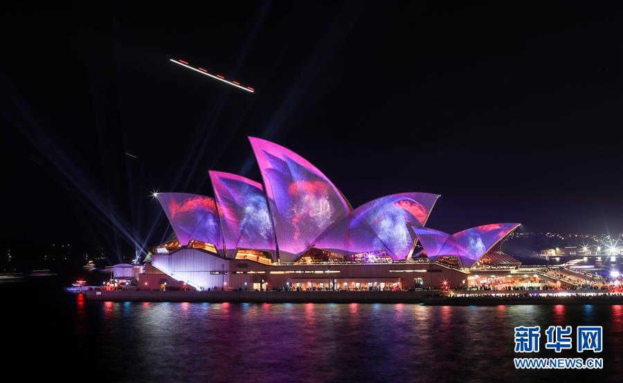 （國際&middot;一周看天下）燈光秀