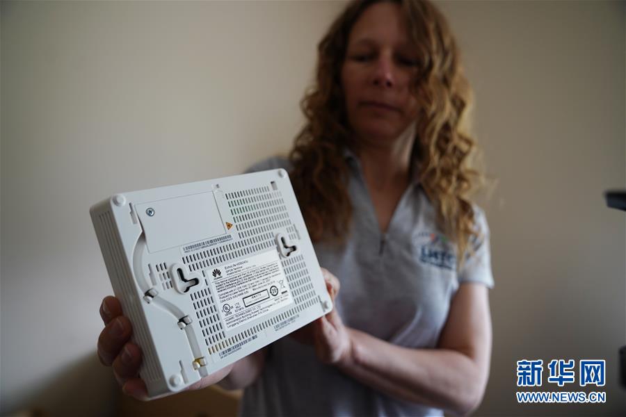 （國(guó)際&middot;圖文互動(dòng)）（2）通訊：安全、好用、實(shí)惠&mdash;&mdash;美國(guó)電信運(yùn)營(yíng)商的華為親體驗(yàn)