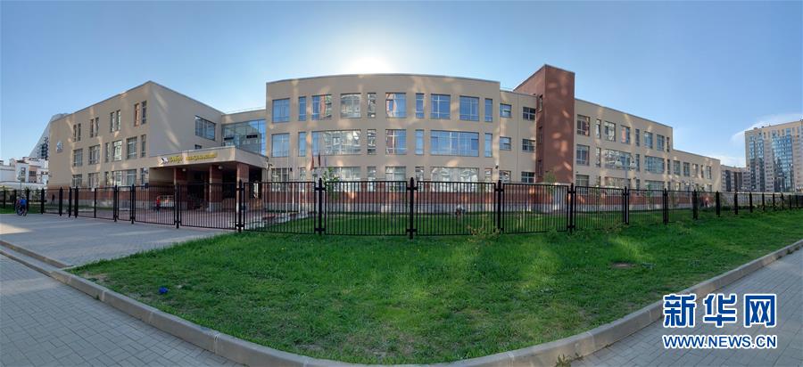 （習近平出訪配合稿&middot;圖文互動）（3）通訊：中國&ldquo;明珠&rdquo;閃耀圣彼得堡&mdash;&mdash;記中國大型綜合開發(fā)項目&ldquo;波羅的海明珠&rdquo;